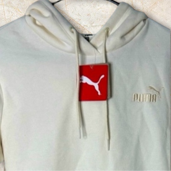 NWT PUMA HOODIE WOMENS LUSCIOUS CREAM KANGAROO POCKET EMBROIDERED LOGO - Picture 6 of 6
